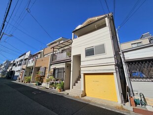 大石東町6丁目戸建ての物件外観写真